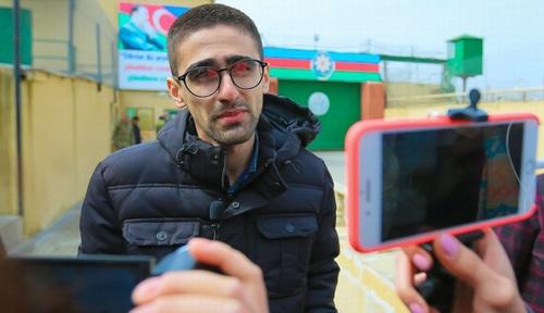 Активист движения Nida Гияс Ибрагимов вышел из тюрьмы. Баку, 17 марта 2019 года. Фото Азиза Каримова для "Кавказского узла".