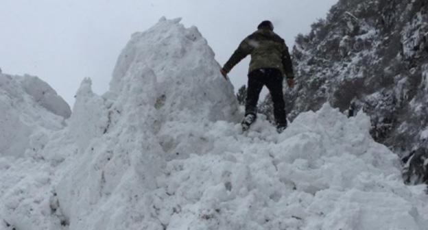 Сошедшая лавина. Фото пресс-службы ГУ МЧС России по Дагестану http://05.mchs.gov.ru/operationalpage/operational/item/7990842/