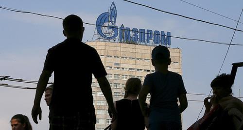 Логотип "Газпрома". Фото: REUTERS/Maxim Shemetov