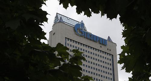 Офис "Газпром". Фото: REUTERS/Sergei Karpukhin 