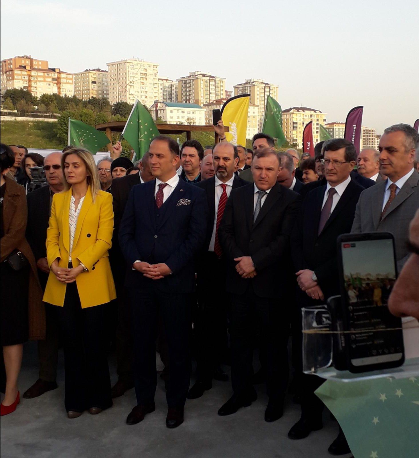 Участники церемонии открытия черкесского культурного центра в Стамбуле. 26 апреля 2019 года. Фото Анжелики Тохтамышевой для "Кавказского узла"