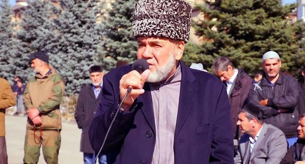 Ахмед Барахоев. Кадр из видео пользователя 
Фортанга Org б https://www.youtube.com/watch?time_continue=281&v=-JYQsIapius