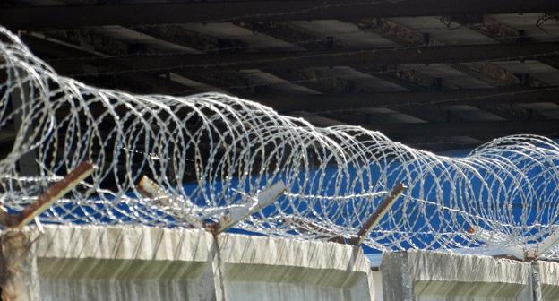 Ограждение режимного объекта. Фото Нины Тумановой для "Кавказского узла"