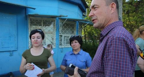 Участники схода в Красном Сулине. Фото Вячеслава Прудникова для "Кавказского узла".