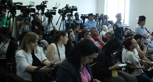 Журналисты на процессе Роберта Кочаряна. 15 мая 2019 года. Фото Тиграна Петросяна для "Кавказского узла".