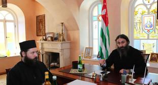 Новый Афон закрылся для туристов из-за церковного конфликта в Абхазии