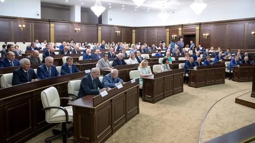 Заседание Народного собрания Карачаево-Черкесии 31 мая 2019 года, https://www.kavkaz-uzel.eu/articles/336159/