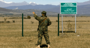 Граница Южной оСетии и Грузии. Фото 
United States of America, Department of State
Миссия США при ОБСЕ https://osce.usmission.gov/ru/%