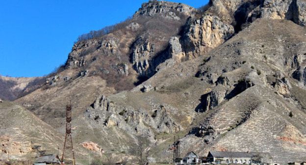 У подножья Кавказского хребта. КБР. Фото Анны Черныш для "Кавказского узла"