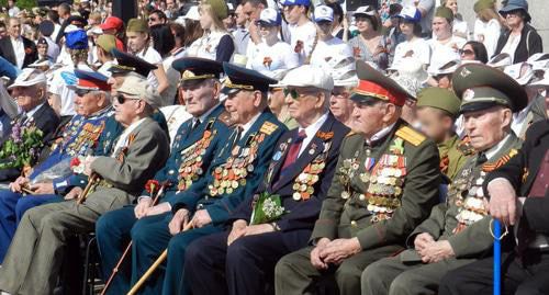 Ветераны на параде. Фото Татьяны Филимоновой для "Кавказского узла"