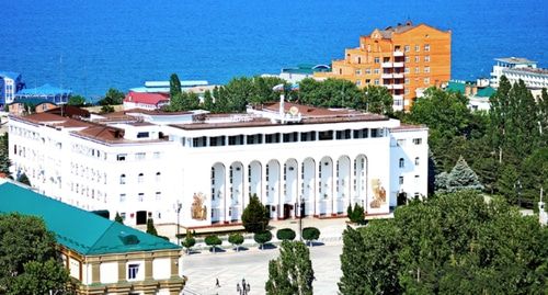 Дом правительства Дагестана. Фото Шамиль Магомедов, https://commons.wikimedia.org