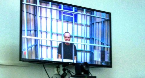 Сергей Сидаш в экране видеосвязи в зале суда. Фото Константина Волгина для "Кавказского узла"