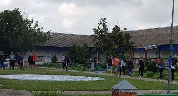 Дети на территории лагеря © Фото пресс-службы ГУ МЧС по Краснодарскому краю
