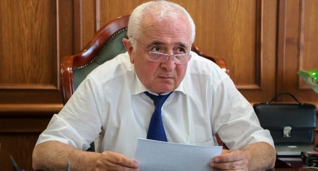 Ибрагим Казибеков. Фото Пресс-служба "ДАГЕСТАНСКОЕ БЮРО ПО ТЕХНИЧЕСКОЙ ИНВЕНТАРИЗАЦИИ И КАДАСТРОВОЙ ОЦЕНКЕ"
 https://xn--80acfcx3d.xn--p1ai/press-tsentr?template=yoo_unity&start=480

