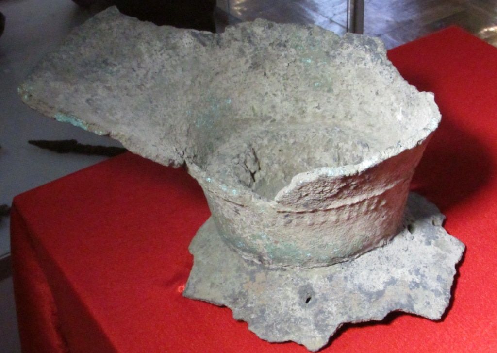 Поддон царского Цимлянского гуннского котла. Фото Вячеслава Ященко для "Кавказского узла"