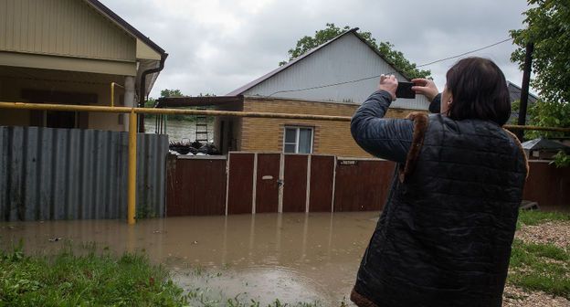 Подтопление в селе Левокумка Ставропольского края © Фото Антона Подгайко, Юга.ру
