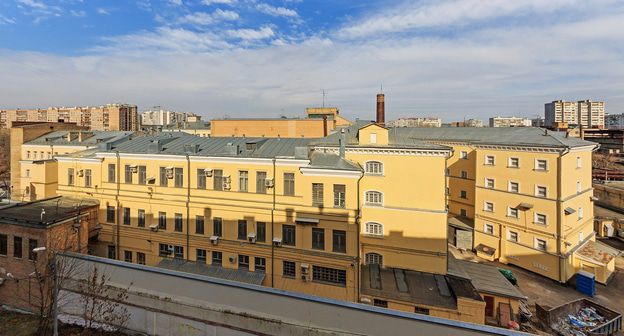 Вид зданий Лефортовской тюрьмы в Москве. Фото A.Savin https://ru.wikipedia.org/wiki/