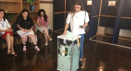 Голосование на выборах президента Абхазии. Сухум, 25 августа 2019 года. Фото Дмитрия Статейнова для "Кавказского узла"