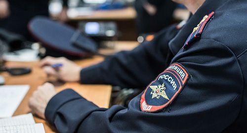 Сотрудник правоохранительных органов. © Фото Елены Синеок, Юга.ру