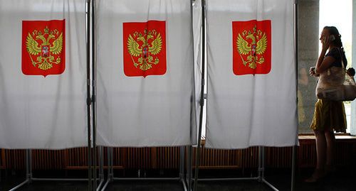 Кабинки для голосования на избирательном участке. © Фото Эдуарда Корниенко, Юга.ру