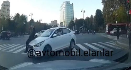 Авария в Баку. Скриншот видео https://www.facebook.com/watch/?v=2364081920510819