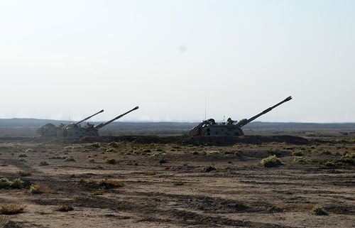 Азербайджанские танки. Фото: пресс-служба Минобороны Азербайджана. https://mod.gov.az