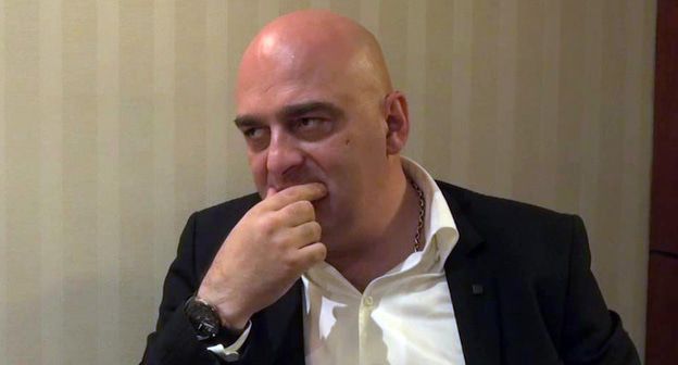 Сандро Брегадзе. Стоп-кадр видео STARVISION TV Georgia https://www.youtube.com/watch?v=A1KbbuWwnJw