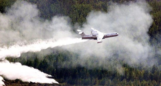 самолёт Бе-200 Фото: пресс-служба ГУ МЧС России