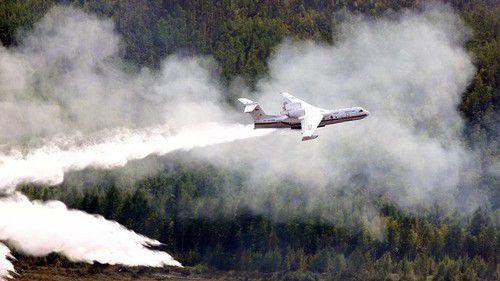 самолёт Бе-200 Фото: пресс-служба ГУ МЧС России