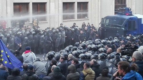 Разгон акции протеста в Тбилиси, 18 ноября 2019 года. Фото Инны Кукуджановой для "Кавказского узла". 