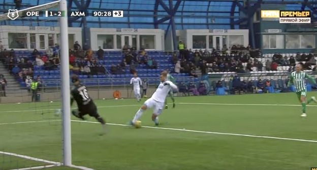 Фрагмент матча между грозненским "Ахматом" и "Оренбургом". Стоп-кадр YouTube канала "Матч ТВ". https://www.youtube.com/channel/UCtetJiD_llxdGL4Uh5-Oe2w