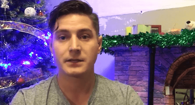 Максим Лапунов. Кадр видео российской ЛГБТ-сети. https://www.youtube.com/watch?v=CXEefs0PS3U