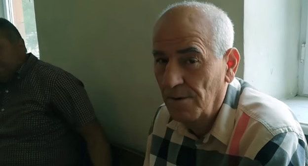 Владелец компании "Флеш" Барсег Бегларян. Стоп-кадр видео 24 news https://www.24news.am/ru/news/43013