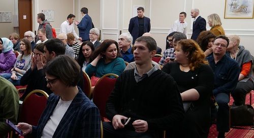Участники церемонии награждения премией Ахмеднабиева. Фото "Кавказского узла"
