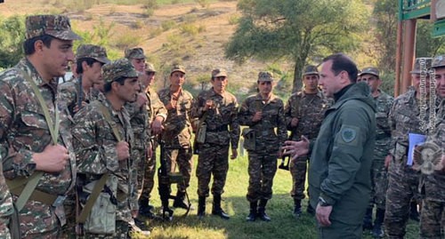 Солдаты вооруженных сил Армении. Фото: пресс-служба Минобороны Армении http://www.mil.am/ru/news/689