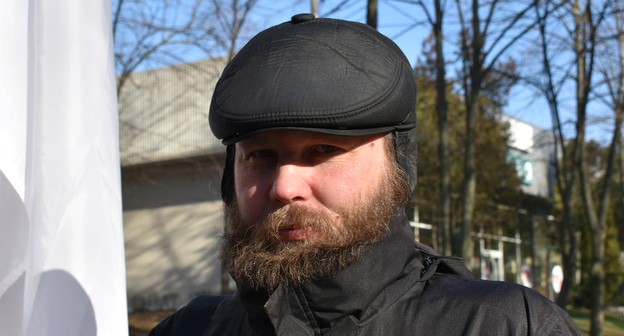 Вячеслав Алтухов на пикете в Ростове-на-Дону. Фото Константина Волгина для "Кавказского узла"
