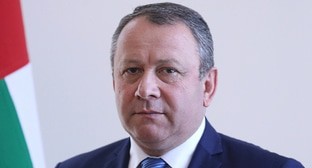 Аслан Барциц. Фото: пресс-служба президента Абхазии. https://presidentofabkhazia.org/vize_president/aslan-bartsits.php