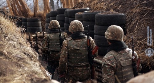 Боевое дежурство в одной из воинских частей армии НКР. Фото: пресс-служба МО Армении  http://www.mil.am/hy/news/7326