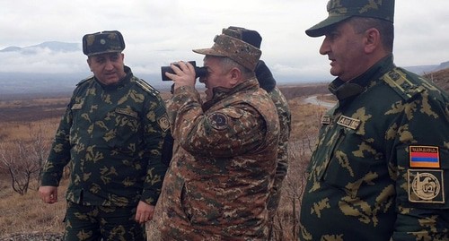 НА боевой позиции армии НКР. Фото: пресс-служба МО Армении  http://www.mil.am/hy/news/7326