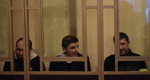 Самир Ибрагимов, Хидирнаби Казуев и Габибула Халдузов (слева направо) в зале суда. Фото Константина Волгина для "Кавказского узла"