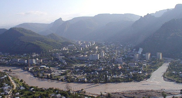 Карачаевск. Фото 
Iltever  https://ru.wikipedia.org/wiki/
