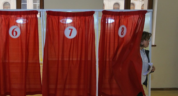 На избирательном участке в Баку. Фото Азиза Каримова для "Кавказского узла"