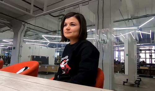 Залина Маршенкулова. Стоп-кадр видео. https://www.youtube.com/watch?v=zAsMqrUEDaI