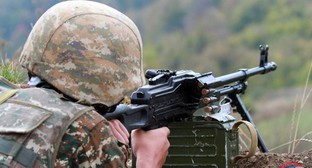 Солдат Армии обороны. Фото пресс-службы Минобороны Нагорного Карабаха, http://www.nkrmil.am/news/view/2623 Солдат Армии обороны. Фото пресс-службы Минобороны Нагорного Карабаха, http://www.nkrmil.am/news/view/2623