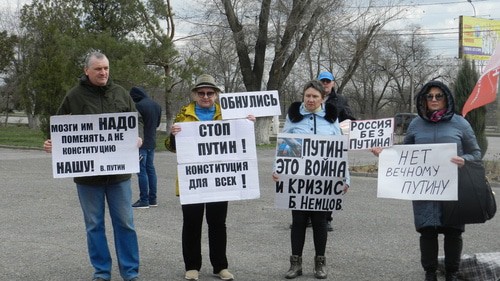Участники политической части митинга. Фото Татьяны Филимоновой для "Кавказского узла"