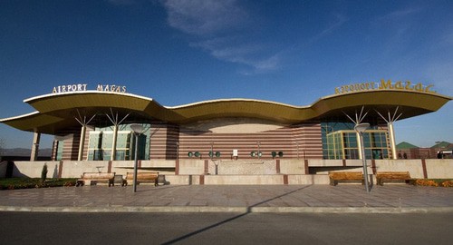 Аэропорт в Магасе. Фото: Евгений Шивцов https://ru.wikipedia.org/wiki/Магас_(аэропорт)