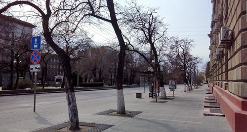 Пустая улица Волгограда. 1 апреля 2020 г. Фото Вячеслава Ященко для "Кавказского узла"