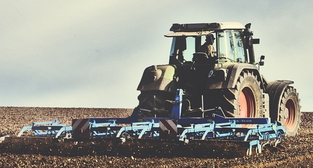 Трактор. Фото: andreas160578 from Pixabay 