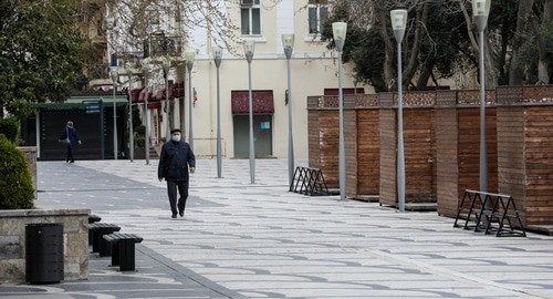 Пустая улица Низами в Баку. Фото Азиза Каримова для "Кавказского узла"