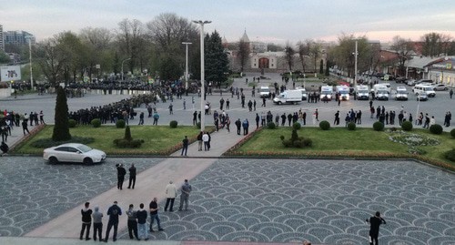 Активисты во Владикавказе продолжили протесты на площади Штыба. Фото Эмма Марзоева для "Кавказского узла"